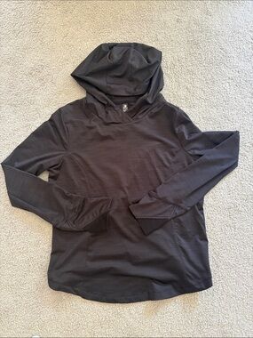 Hooded Top